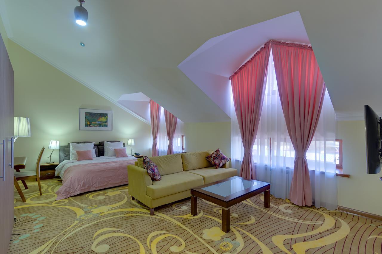 Beis Spa Hotel Resort Almaty Esterno foto