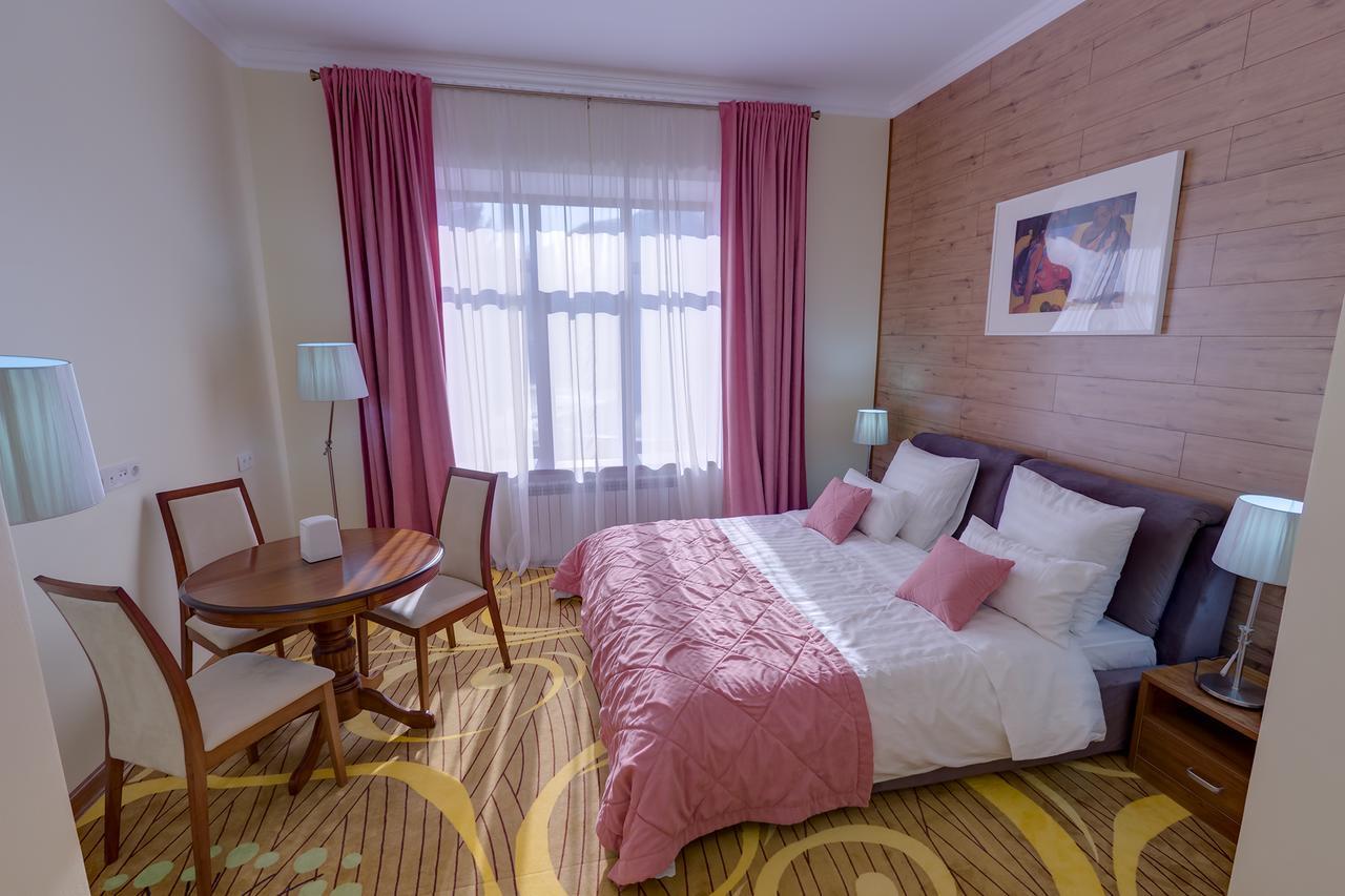 Beis Spa Hotel Resort Almaty Esterno foto