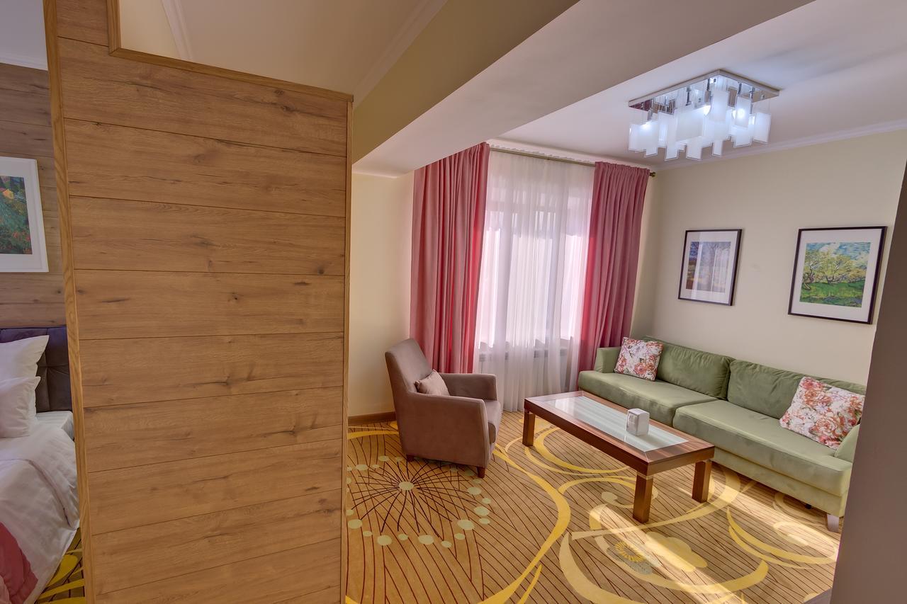 Beis Spa Hotel Resort Almaty Esterno foto