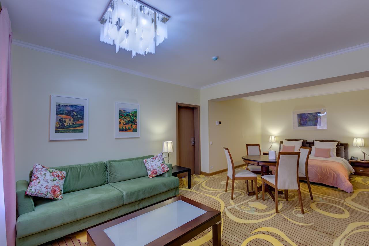 Beis Spa Hotel Resort Almaty Esterno foto