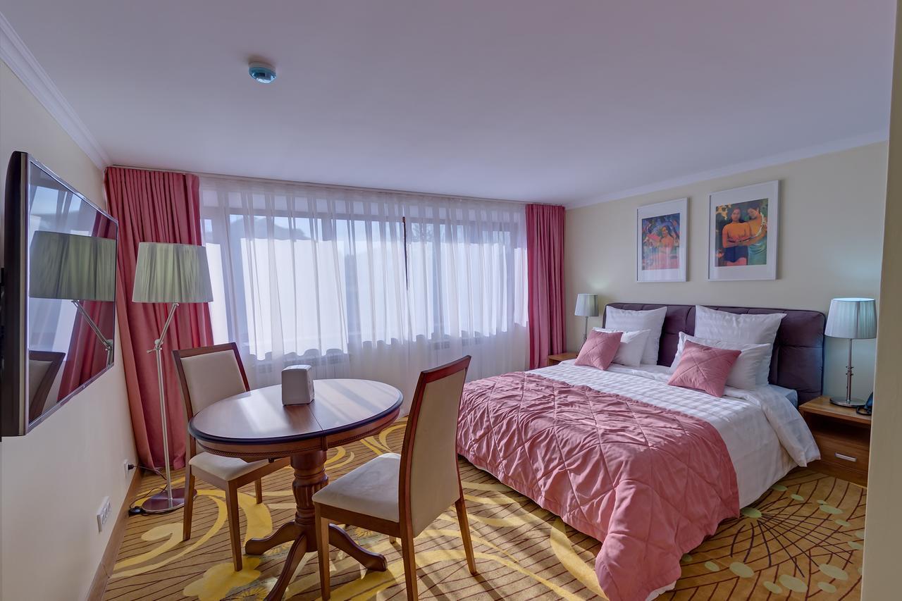 Beis Spa Hotel Resort Almaty Esterno foto